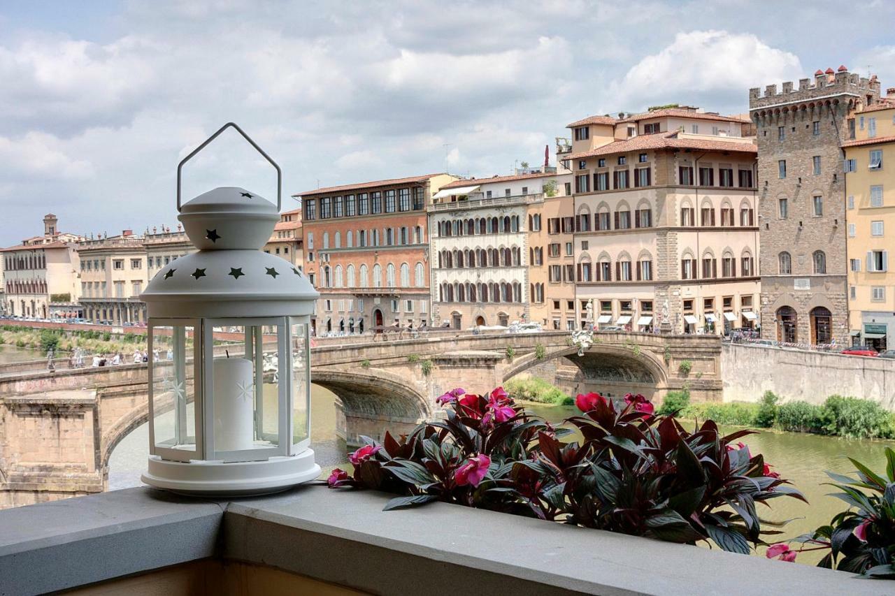 Historical Apartment Spectacular Arno View With Balcony From 12 Th Century. Florence Exterior photo